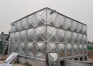 galvanized water storage tank